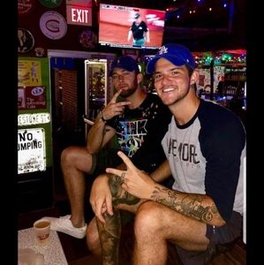 Meet your Posher, Zach